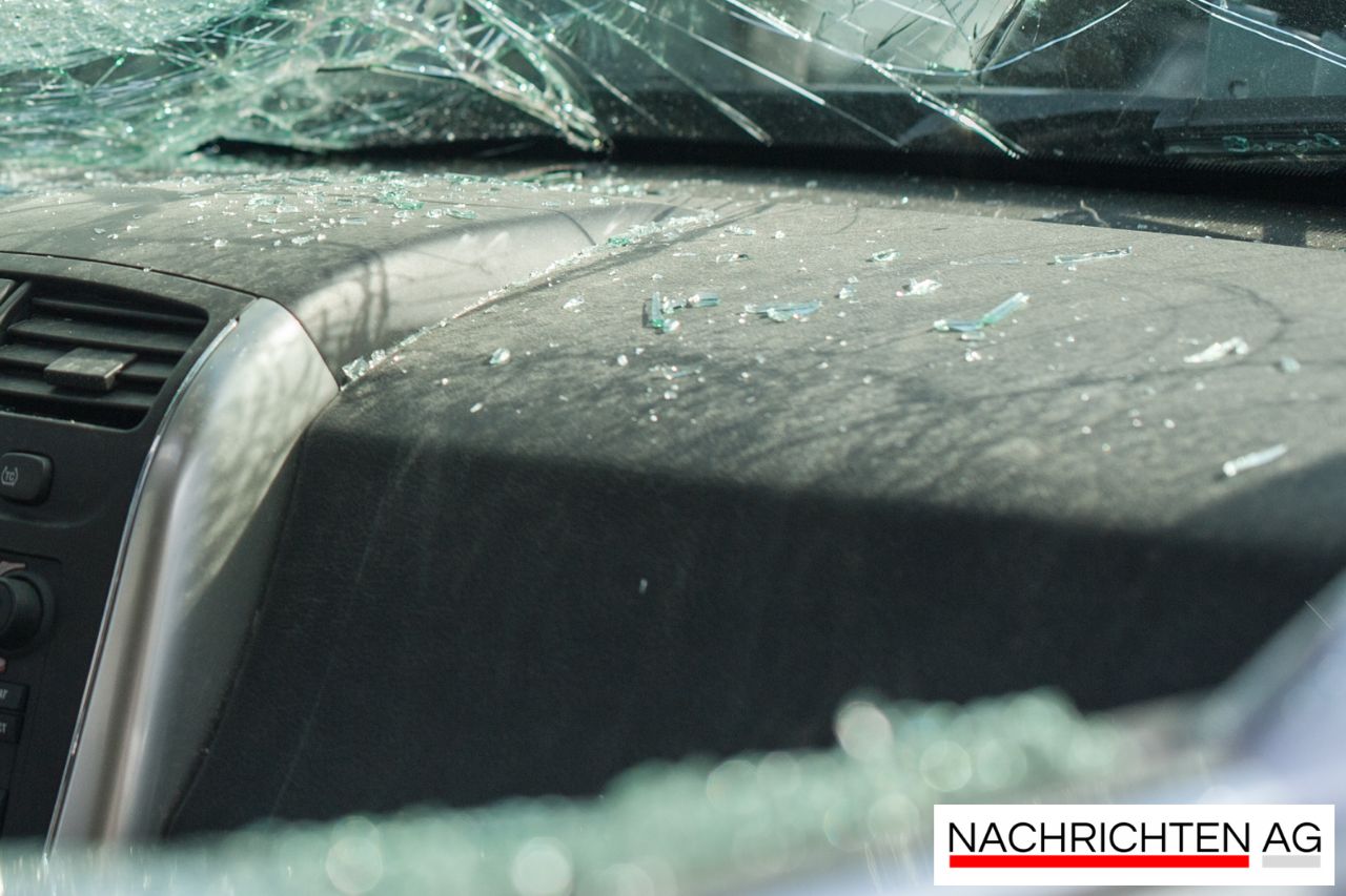 Tragisches Überholmanöver: E-Scooter-Fahrer in Bremen schwer verletzt